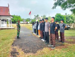 Satgas TMMD Kodim 0416/Bute Latih Calon Paskibra Sambut HUT RI ke-81 di Muko Muko Bathin VII