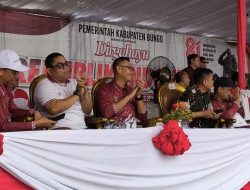 Kapolres Bungo Turun Langsung Amankan Pawai Kemerdekaan, 235 Peleton Tumpah Ruah di Jalanan